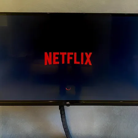 Cool Flat - Private Parking & Rooftop Terrace בלאג'יו