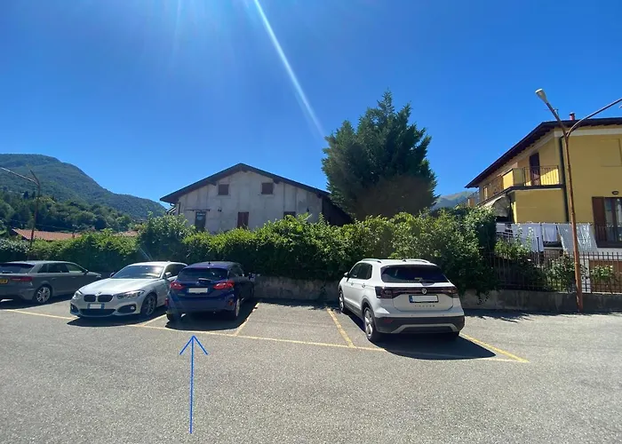 Vakantiehuis Cool Flat - Private Parking & Rooftop Terrace Bellagio
