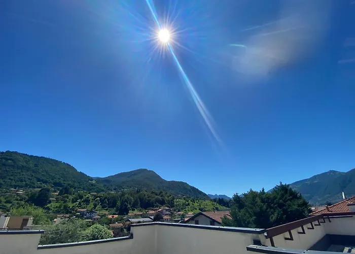 Cool Flat - Private Parking & Rooftop Terrace * Bellagio