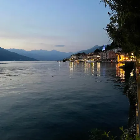 Cool Flat - Private Parking & Rooftop Terrace